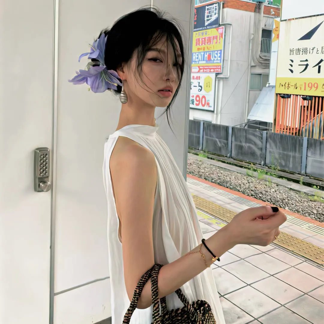 新月似阳生双蕊